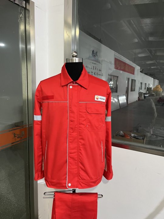 新疆中测工作服