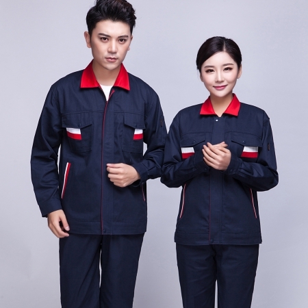 车间白色工作服:洁净防护,规范作业的专业之选 车间白色工作服:洁净防护,规范作业的专业之选